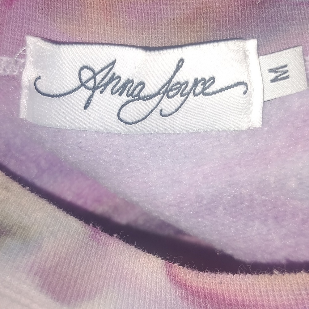 Anna Joyce Sweatshirt - Picture 3 of 3